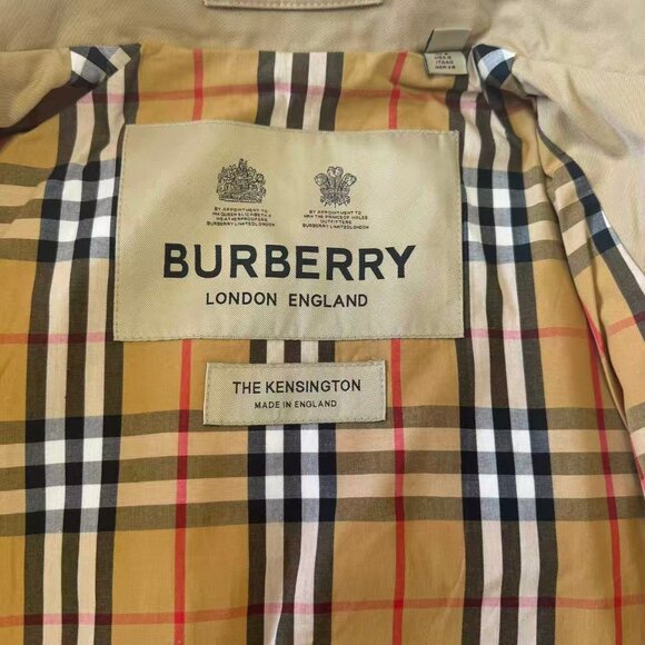 Burberry Kensington Heritage belted trench coat - Picture 15 of 16